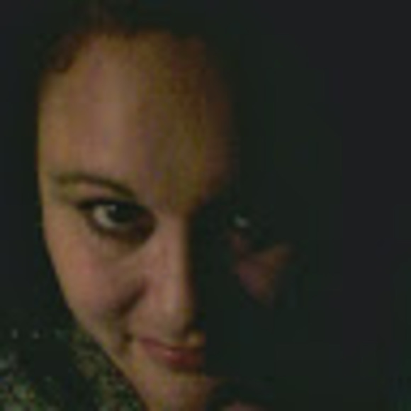 Meet your Posher, Toni - Picture 1 of 1